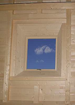 Roto Dachfenster aus Holz